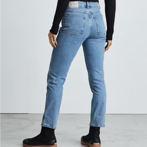 Everlane Utility Cheeky Jean - Picture 2 of 6
